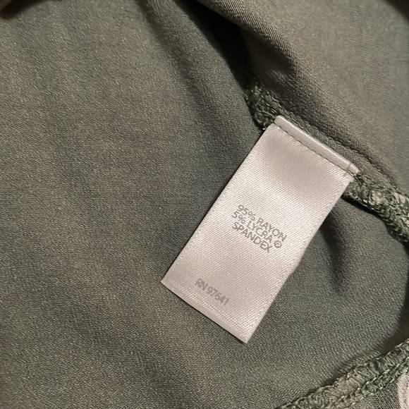 J. Jill - Size SP - Small Petite - Sage green with white flowers. 3/4 sleeves. - Picture 6 of 8